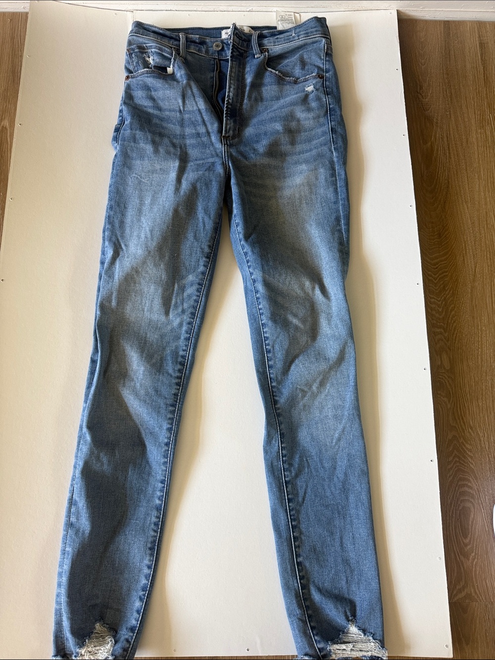 Abercrombie & Fitch Light Blue Women's Super Skinny Ankle high rise Jeans